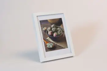 Qiri aromatik Yankee Candle Home Inspiration Sugared Strawberries, 104 g
