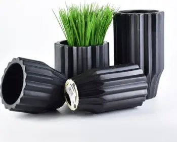Vazo dekorative MONDEX Flowerpot, qeramike, 15.5xh16.5cm, e zezë