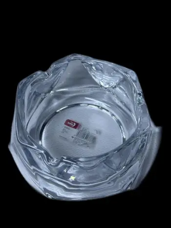 Shpuzore qelqi , transparente . DELIGLASSWARE
