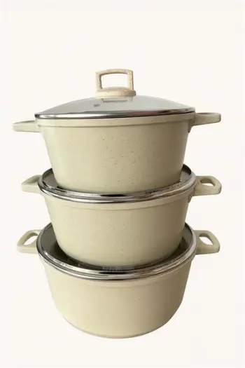Set tenxhere graniti 26+28+30cm. UAKEEN