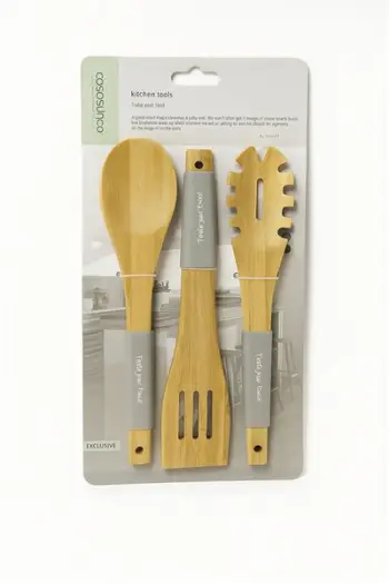 Set lugësh druri me mbajtëse silikoni 30.4cm 3/1. CASASUNCO
