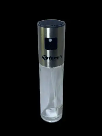 Shishe vaji 17*7*4cm , transparente dhe me material inoxi . FAMILY