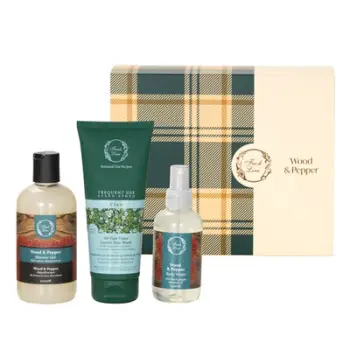 Set kujdesi për flokë dhe trup WOOD & PEPPER, 3 copë