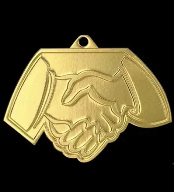 Medalje çeliku MMC47050, dizajn shtrëngim duarsh, 60x45mm, ngjyrë ari