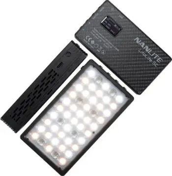 Dritë LED NanGuang Litolite 5C, kompakte, shumëngjyrëshe, e zezë