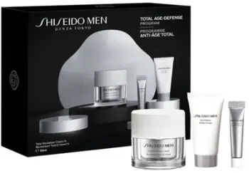Set dhuratë Shiseido Men Total Age-Defense, krem fytyre 50ml, shkumë pastruese dhe serum, për lëkurë të pjekur