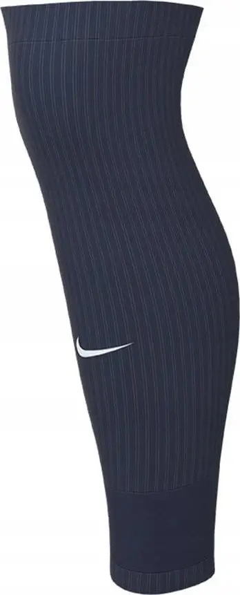 Çorape futbolli Nike Strike FQ8282-410, deri në pulpë, blu e errët