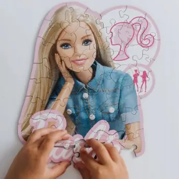 Puzzle druri Trefl Beautiful Barbie Wood Craft Junior, 50 elemente, shumëngjyrësh
