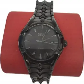 Orë dore Diesel Vert DZ2187 për meshkuj, 44mm, çelik inox, e zezë