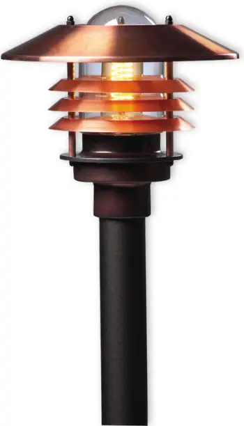 Llambë kopshti për mur AT103ALM, 100W, bazë E27, e zezë