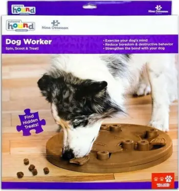 Lojë edukative për qen Outward Hound Nina Ottosson Dog Worker Level 3, interaktive, material kompozit, kafe