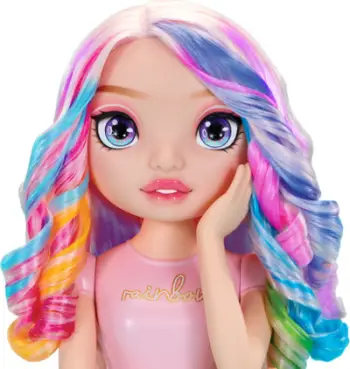 Set loje Rainbow High Styling Head, kokë stilimi 4 në 1, aksesorë flokësh dhe thonjsh, shumëngjyrësh