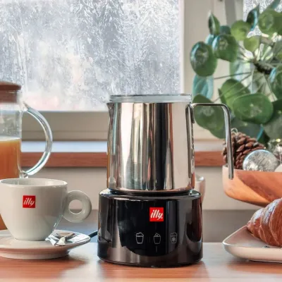 Illy electric Milk Frother - 4