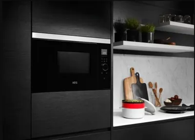 Mikrovalë inkaso AEG MBB1756SEM, 17L, 800W, e zezë inox - 1