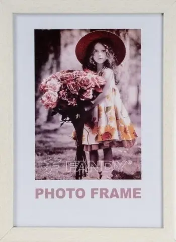 Kornizë fotografish Fandy Notte, plastike, 15x21cm, e bardhë