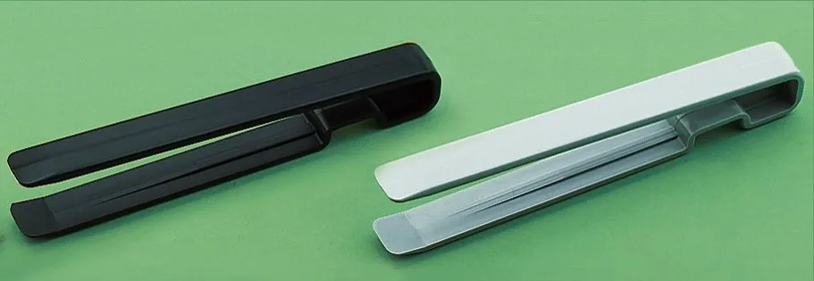 Pinca plastike për letër Kaiser 4062, set 2 copë, zi argjend - 1