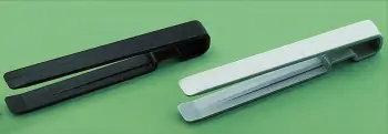 Pinca plastike për letër Kaiser 4062, set 2 copë, zi argjend