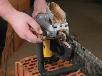 Sharrë alligator DeWalt DWE398, 1700 W, 43 cm, me teh karbidi DT2976 + çelës imbus