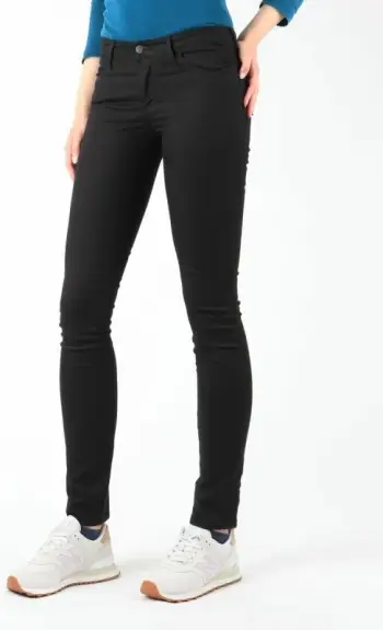 Shorce plazhi për femra 4F [Madhësia: XL]