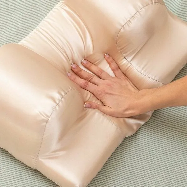 Jastëk ortopedik anti-rrudha InnovaGoods INNOVAGOODS, memory foam, 50x14x30 cm, me mbulesë sateni e heqshme, bezhë - 4