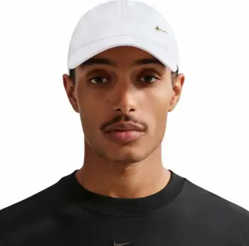 Kapelë Nike Dri-FIT Club FB5372 101, e bardhë [Madhësia: M/L]