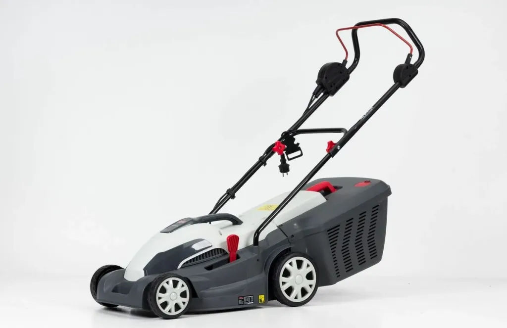 Kositëse bari elektrike NAC LE16-38-PB-KC 1600 W, 38 cm, kosh 45 L, gri/bardhë - 1
