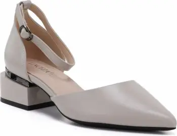 Papuqe femrash Potocki LE20336, bezhë me lule [Madhësia: 39]