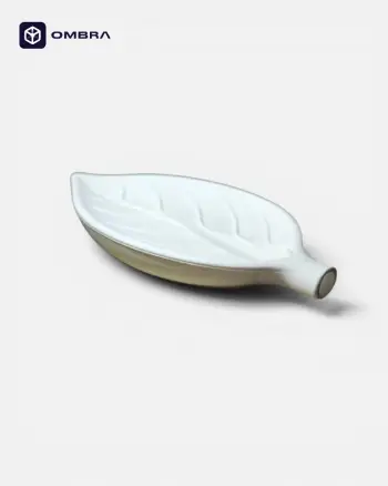 Adapter Bluetooth marrës Ugreen 55546, Bluetooth 6.0, LDAC Hi-Res, AUX 3.5mm, USB-C, bateri deri 17 orë, i zi