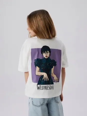 Ni Bluze Me Menge Te Shkurta 2503