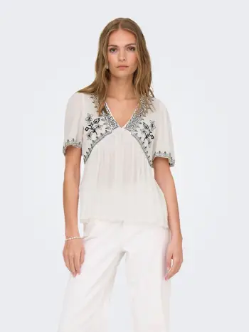 O Bluze 2504