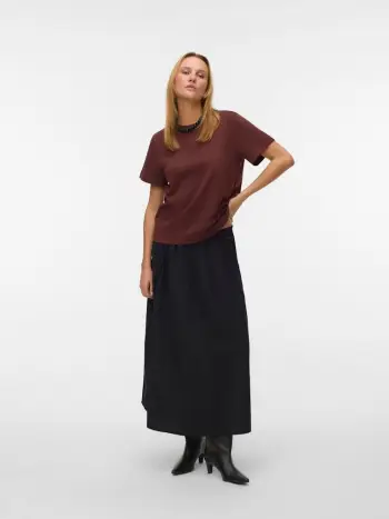 Vm Bluze Me Menge Te Shkurta Noos
