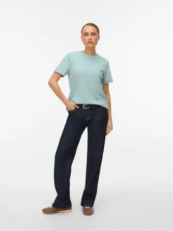 Vm Bluze Me Menge Te Shkurta Noos