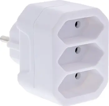 Adapter prizash InLine, prizë me tokëzim në 3x prizë Euro, i bardhë