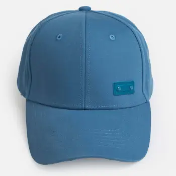 Kapele sportive blu për meshkuj